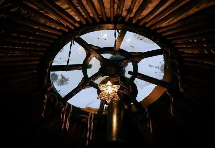 豪华帐篷 Eisa Yurt 约克