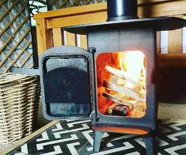 Lyxtält Eisa Yurt York